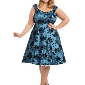 VOODOO VIXEN WOMEN’S RETRO PLUS SIZE SIZE 2XL DRESS